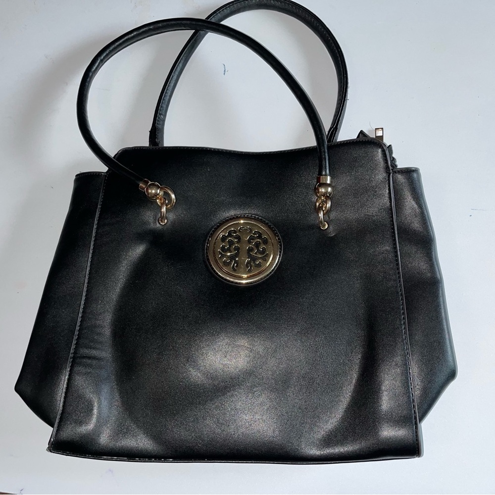 Elegant Black Handbag SKU - PB005
